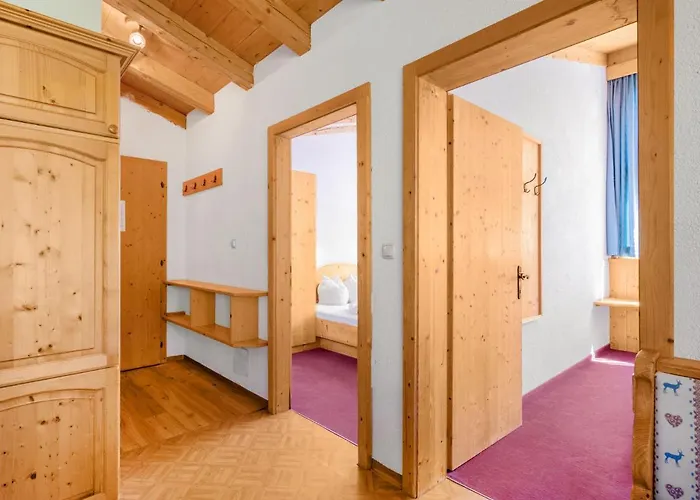 Nadine-4 By Interhome